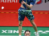 LOL直播-包含马来西亚羽毛球队力克法国羽毛球队，马琳统治全场的词条