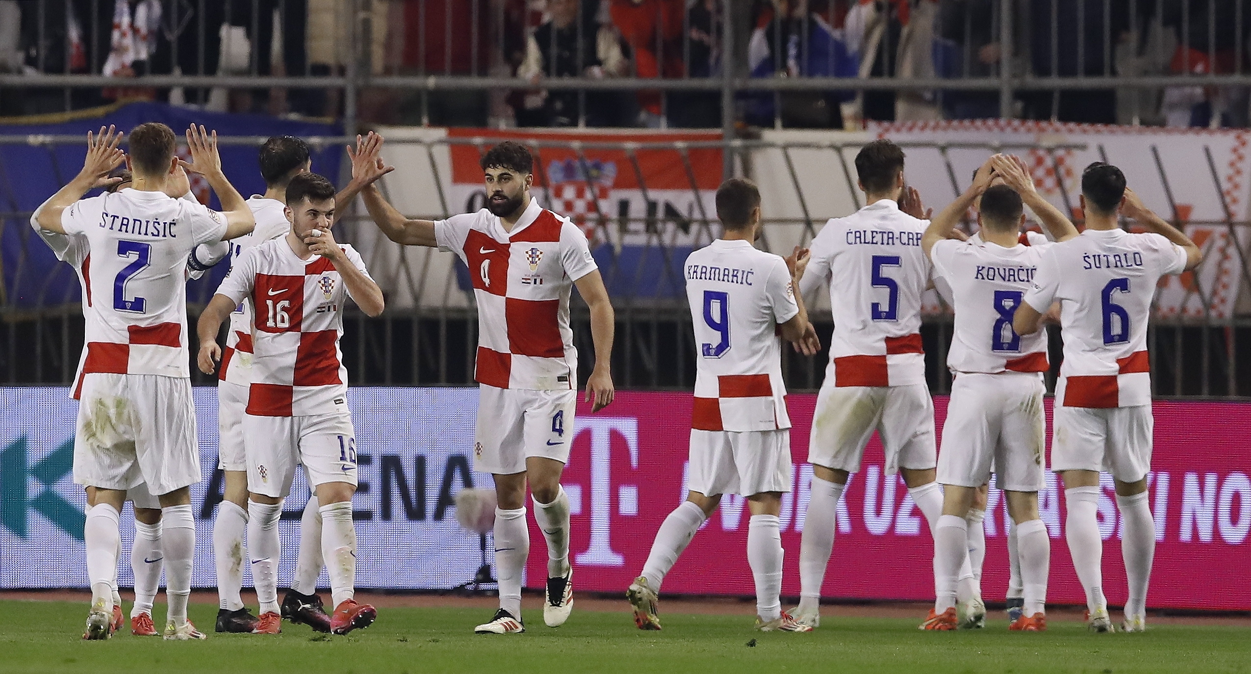 克罗地亚队在欧国联比赛中表现抢眼,晋级四强 克罗地亚队在欧国联比赛中表现抢眼,晋级四强