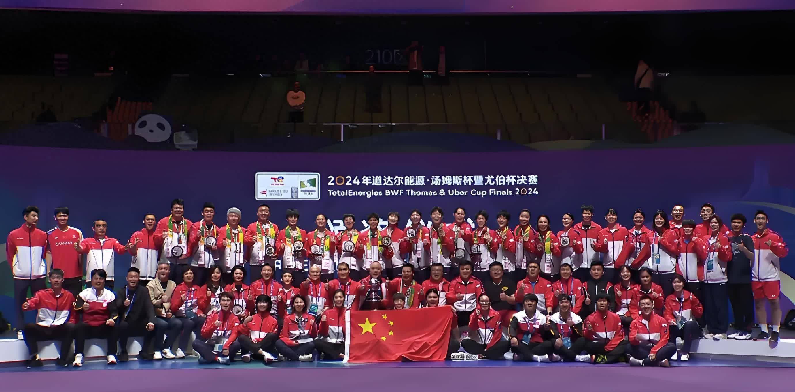 包含冠军赛事背后故事精彩纷呈，人物鲜活生动的词条