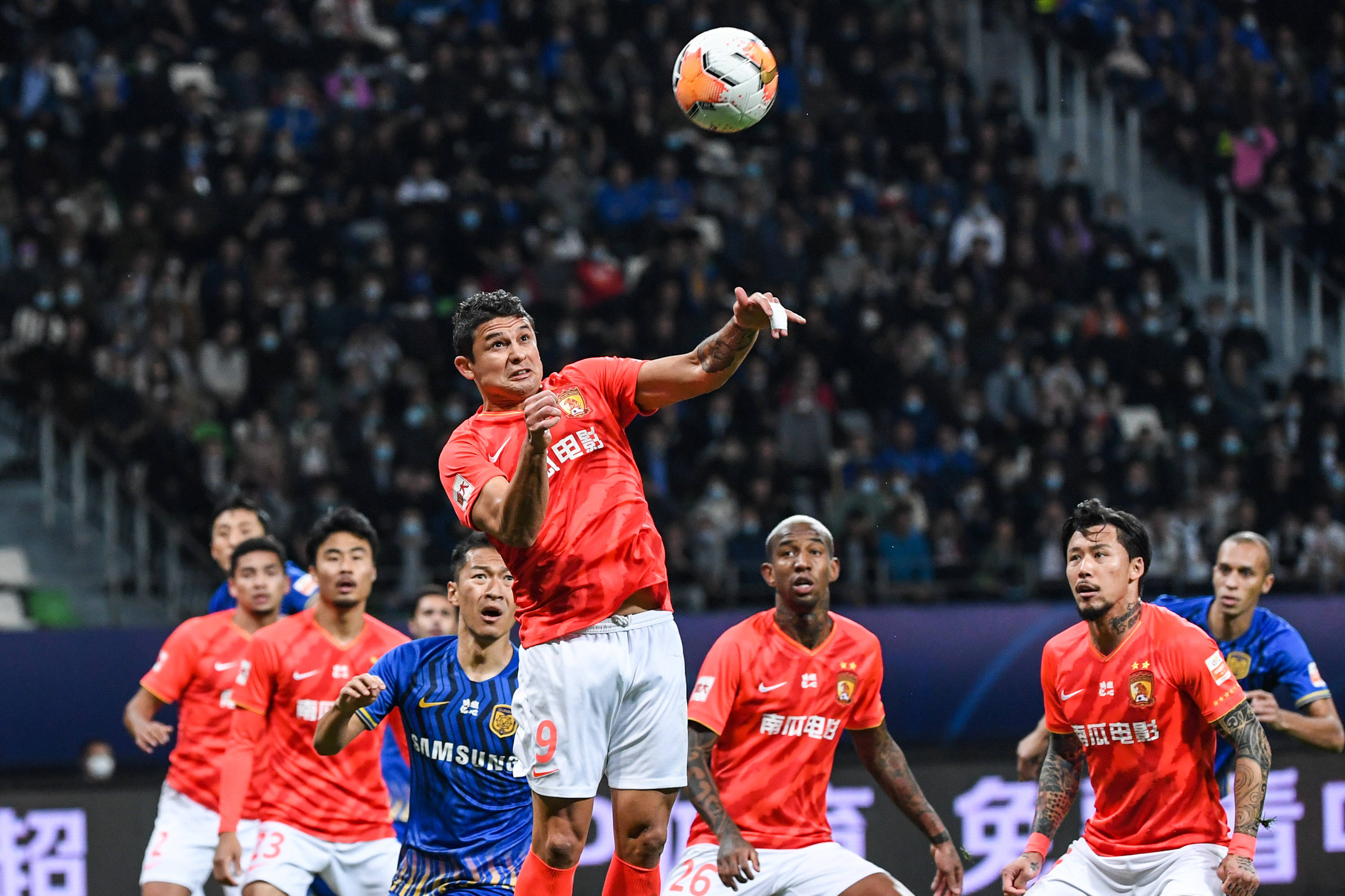 包含苏宁易购击败江苏苏宁,壮大中超冠军希望的词条 包含苏宁易购击败江苏苏宁,壮大中超冠军希望的词条