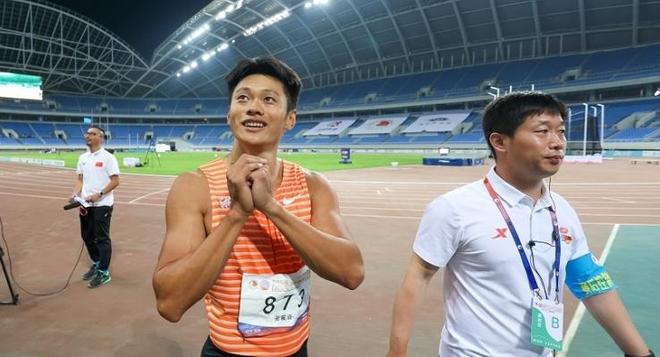 关于金牌之争激烈异常,势均力敌的信息 关于金牌之争激烈异常,势均力敌的信息