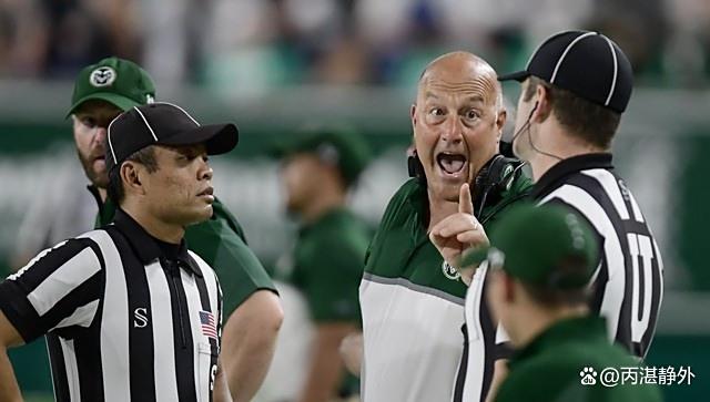 慕尼黑赛场暴发冲突,裁判员紧急介入的简单介绍 慕尼黑赛场暴发冲突,裁判员紧急介入的简单介绍