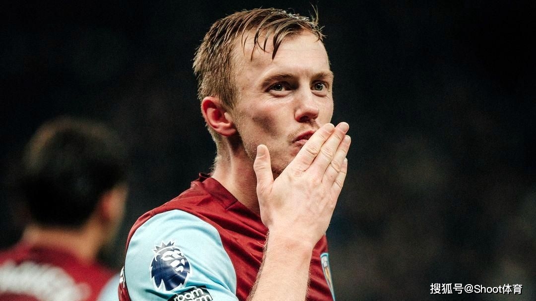 斯图加特客场失利,战绩一落千丈 斯图加特客场失利,战绩一落千丈