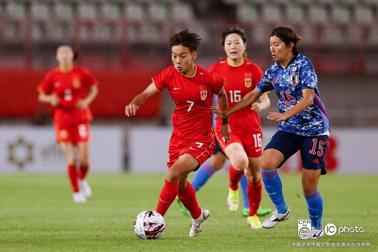 包含芬兰女足队表现抢眼赢得尊重的词条 包含芬兰女足队表现抢眼赢得尊重的词条