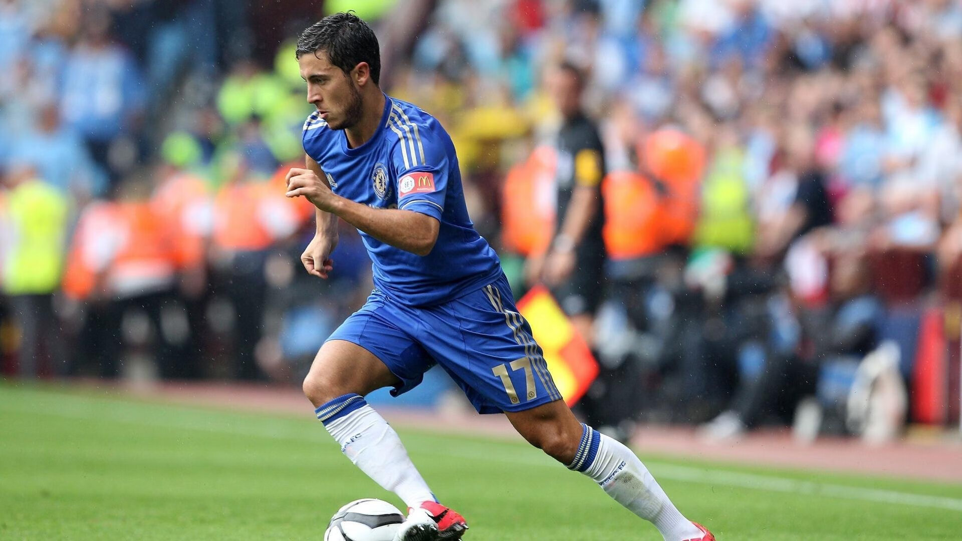 阿什拉夫爆发助日本争冠战,新势力崛起挑战皇马霸权