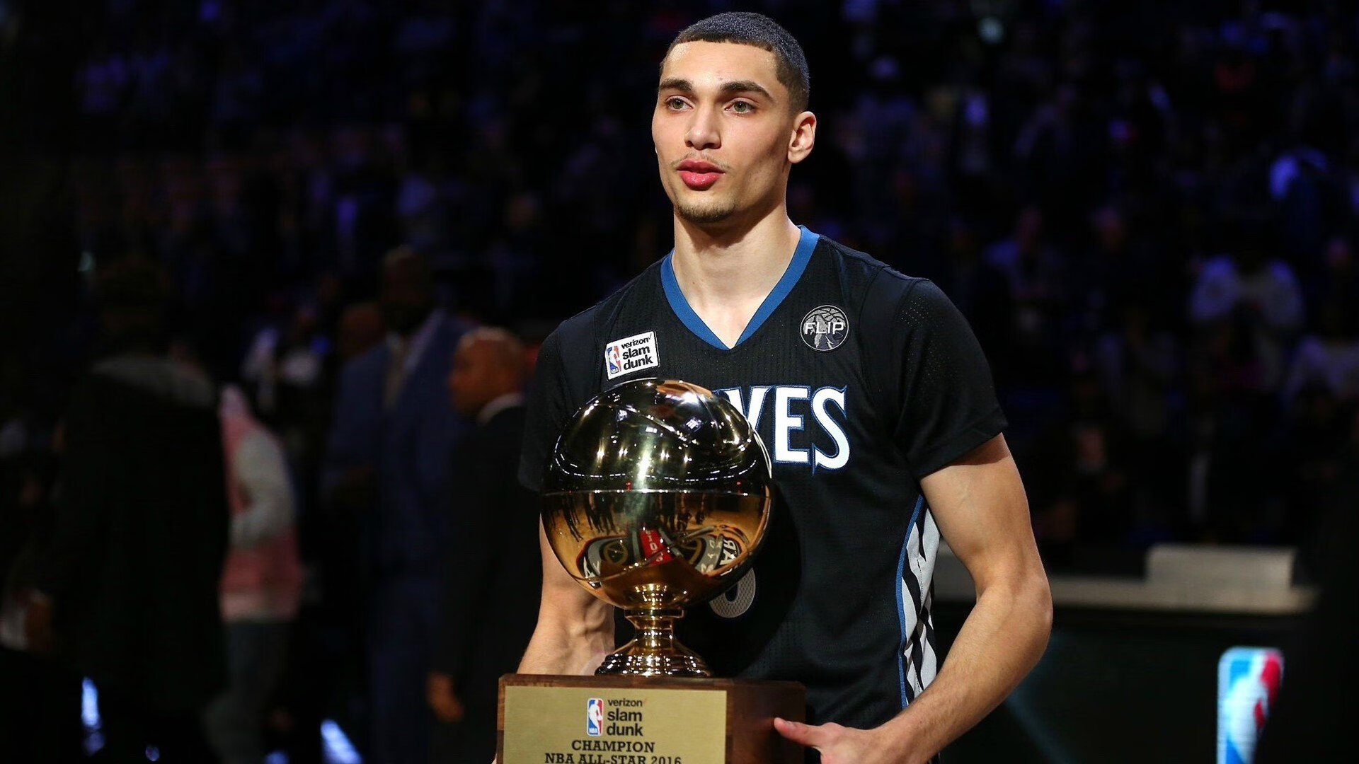 库尔图瓦神级爆发,比利时决胜局力克新西兰晋级