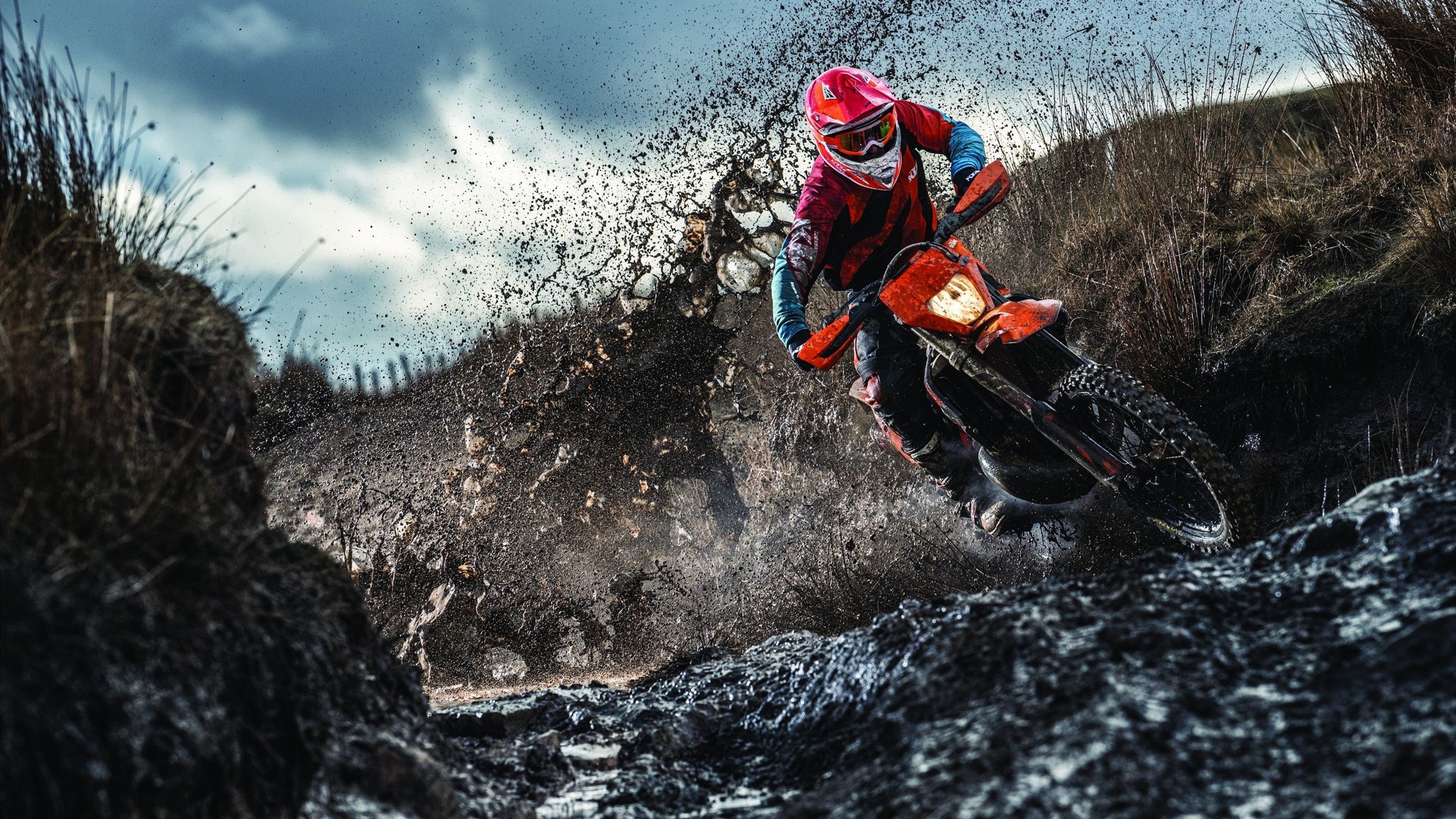 鏖战天山,西亚卡姆关键一球定乾坤,猛龙险胜新疆